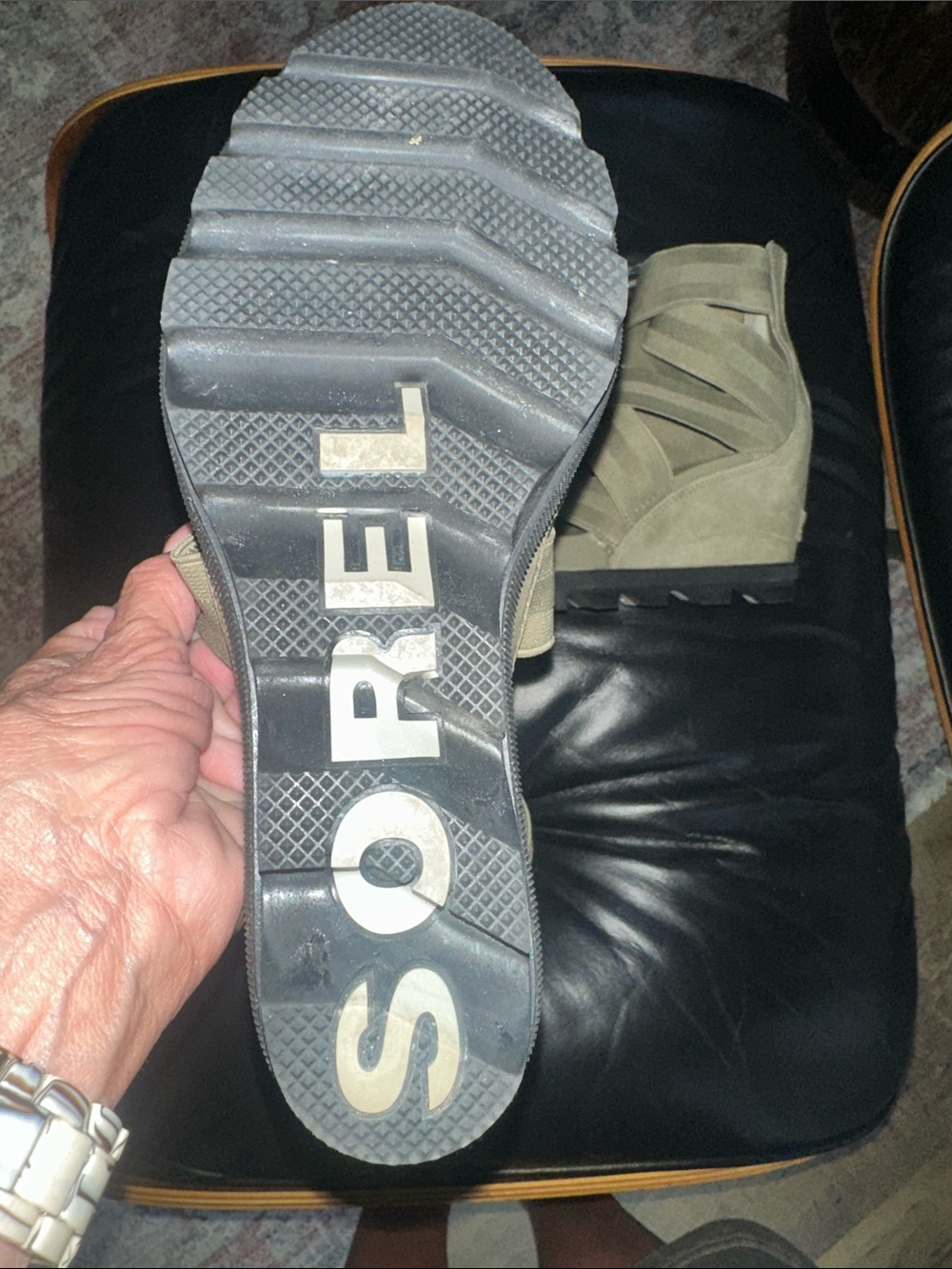 Sorel Women's Crisscross Elastic Sandals in Olive Green-7 - Picture 5 of 8